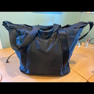LuluLemon Tote/Weekender/Gym/Laptop Bag, barely used!